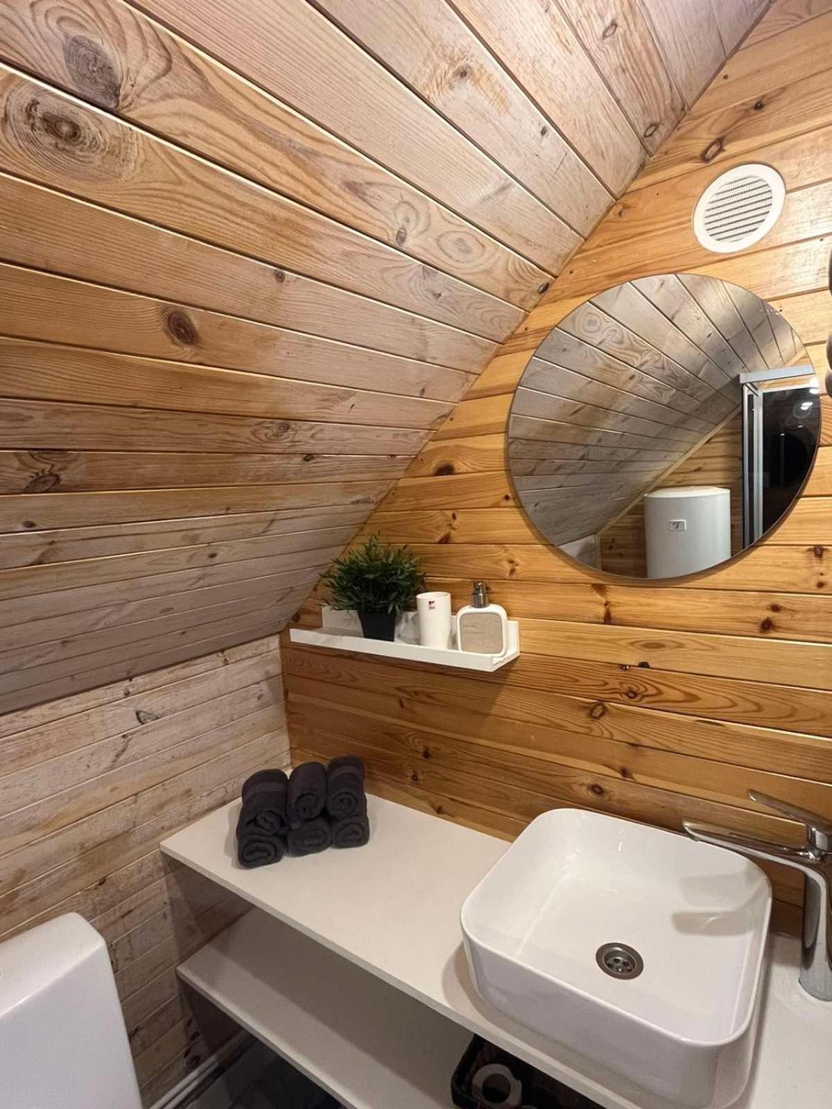 Joosepi Holiday House Silla  Екстериор снимка